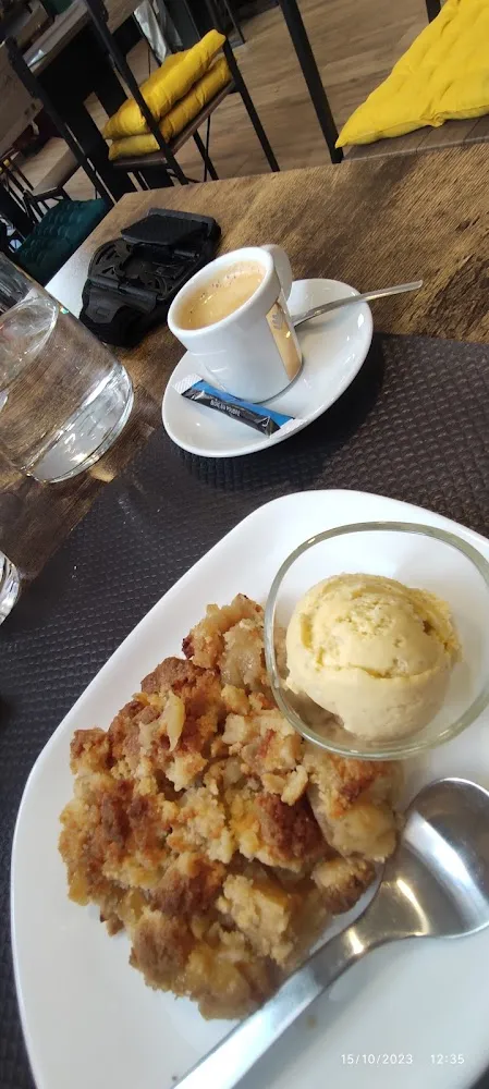 Crumble Aux Pommes Tout Frais Encore Tiède